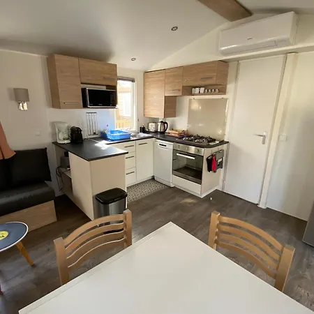 La Carabasse 4 Etoiles Mobilhome 6 Personnes, 3 Confort Vias