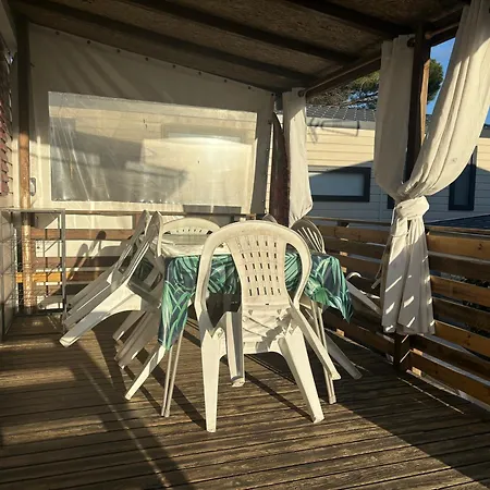Camping La Carabasse 4 étoiles Mobilhome 6 Personnes, 3 Confort Vias
