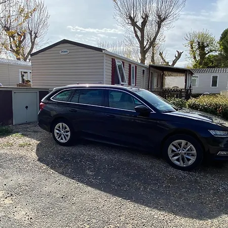 La Carabasse 4 étoiles Mobilhome 6 Personnes, 3 Confort *